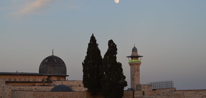 Peygamberimiz Miraç’a Nasıl Çıktı?