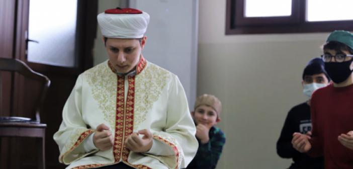 Hafızlık Aşkı Engel Tanımadı