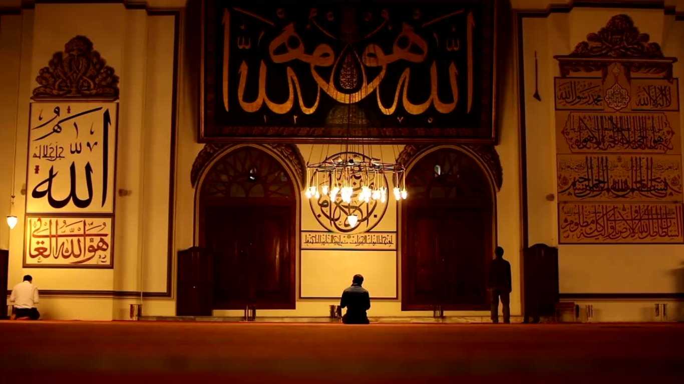 Bir kimse kıldığı namazı hem kaza, hem de sünnet niyetiyle kılabilir mi?