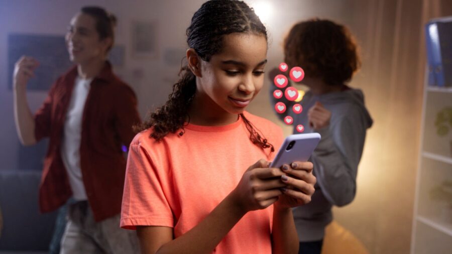 Fransa’da 15 Yaş Altına Sosyal Medya Yasağı: Düzenleme Meclis’ten Geçti