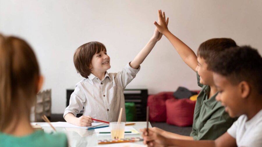 Çocuklarda Okul Başarısını Artıran Etkenler