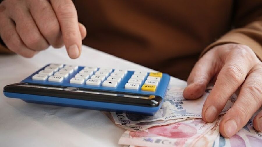 10 Bin TL Olabilir: Emekli İkramiyesinde Zam Masada