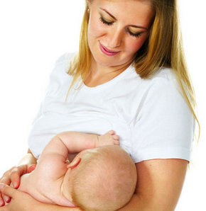 Bebeğin ilacı anne sütü!