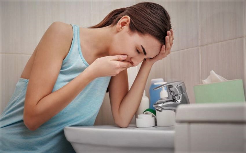 Mide bulantısı hastalık habercisi