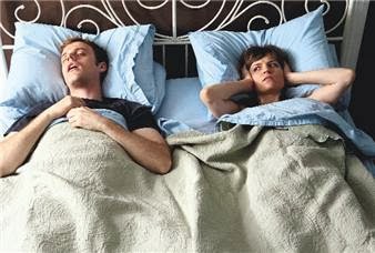 Uyku Apnesi Belirtilerine Dikkat