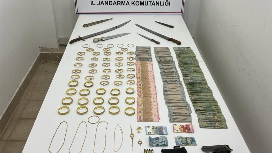 Antalya’da sahte altın operasyonunda 2 şüpheli yakalandı