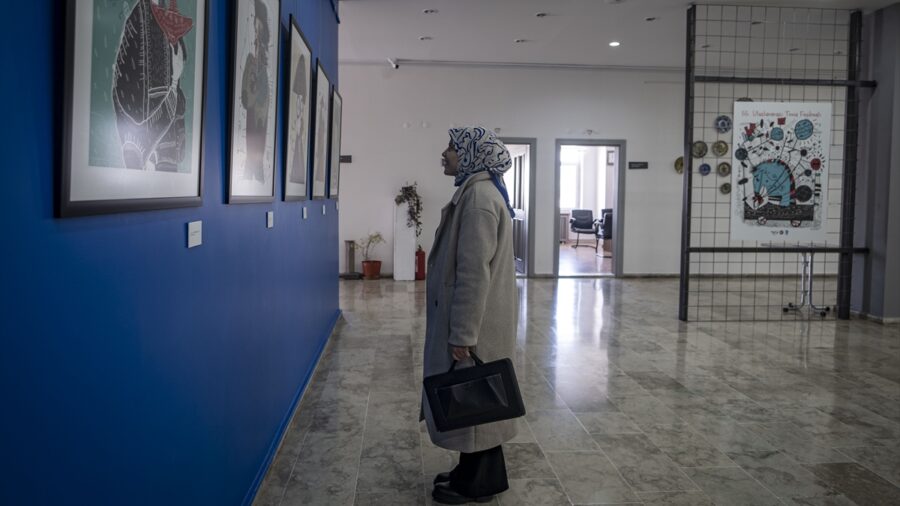 Atatürk Üniversitesi’nde illüstrasyon sergisi açıldı