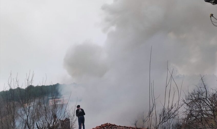 Bursa’da bir evde çıkan yangında karı koca öldü