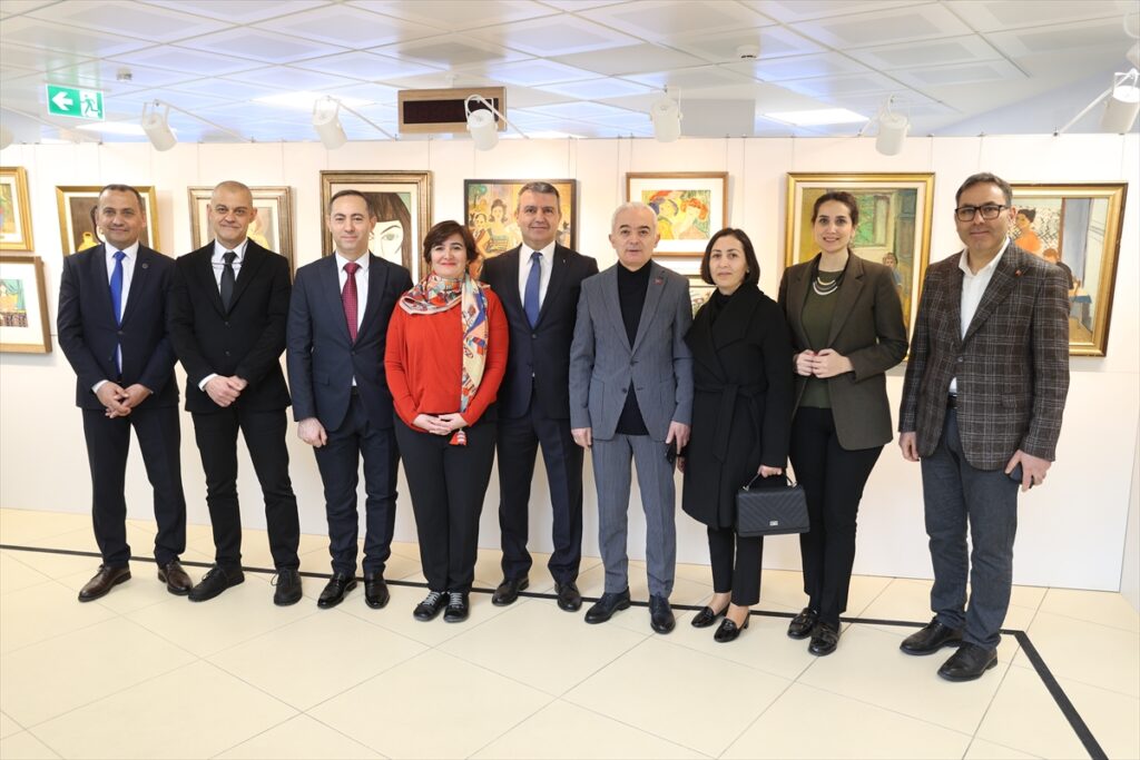 “Hayatın Renkleri” sergisi, Kırklareli’nde sanatseverlerle buluştu