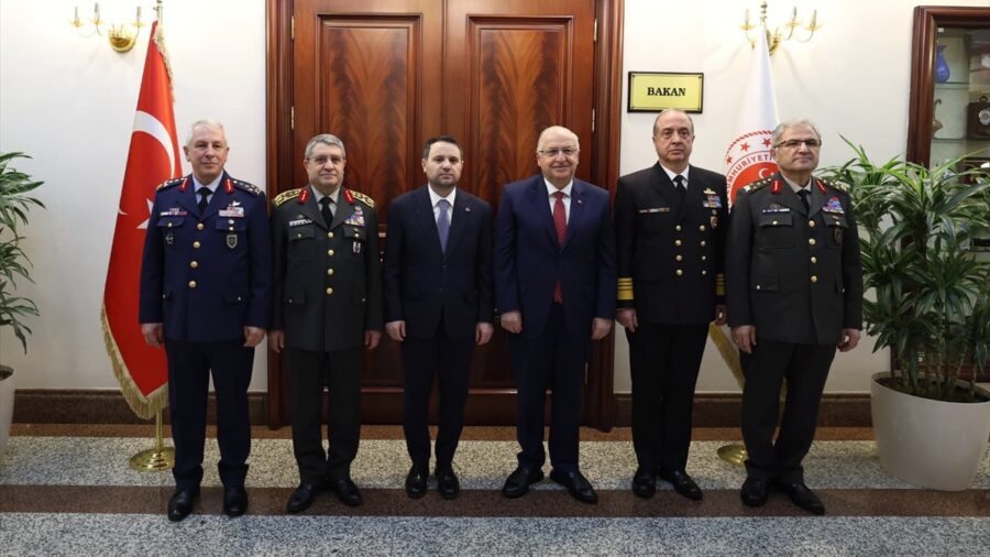 Milli Savunma Bakanı Güler, Adalet Bakanı Gürlek’i ziyaret etti