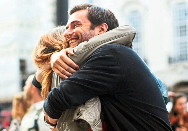 Sarılmak ruha iyi geliyor