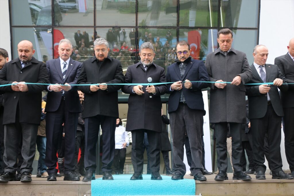 Tarım ve Orman Bakanı Yumaklı, Eskişehir’de TMO hizmet binasının açılışında konuştu: