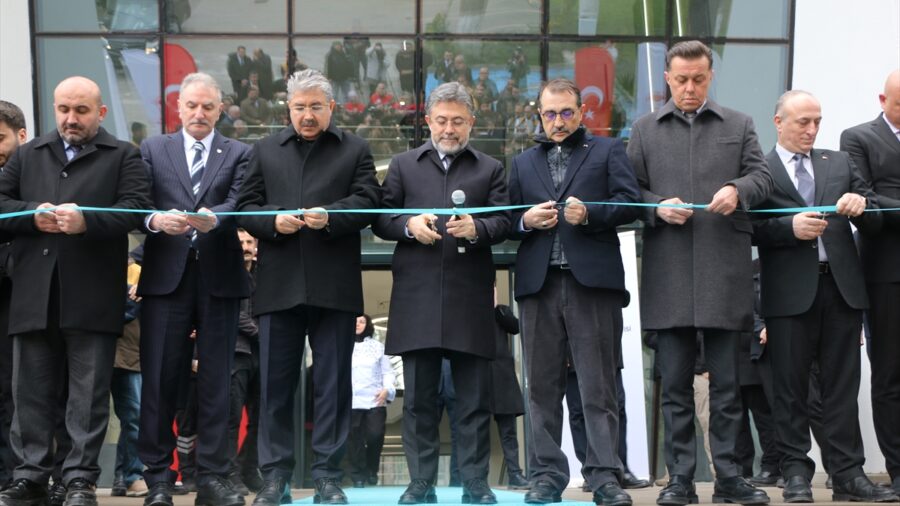Tarım ve Orman Bakanı Yumaklı, Eskişehir’de TMO hizmet binasının açılışında konuştu:
