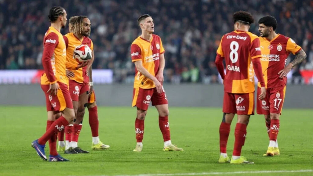 Galatasaray Derbide Juventus Taktiklerini Kullanacak
