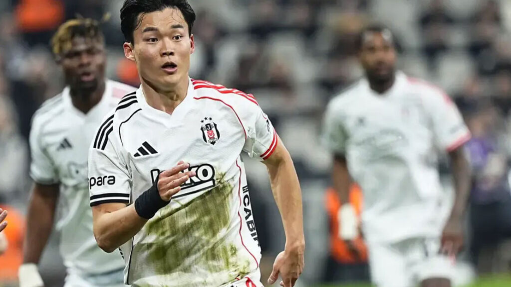 Beşiktaş, Çaykur Rizespor’u 4-1 Yenerek Lider Çıktı