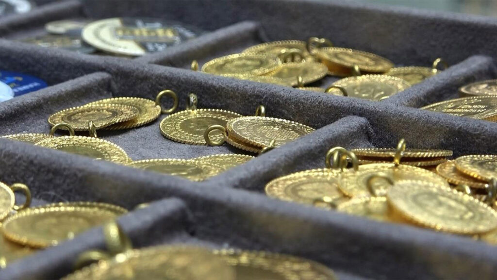 Altın Ve Gümüşte Düşüş Devam Ediyor