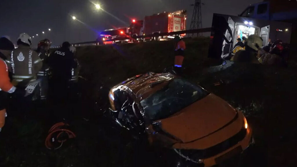 Bayramda Pendik’te Feci Taksi Kazası: 3 Ölü