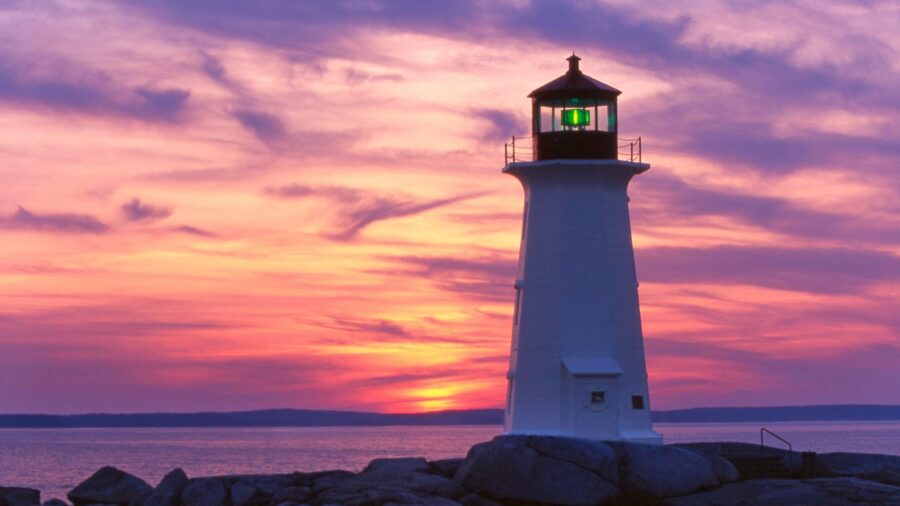 Vazifemiz ışık tutmak olmalı