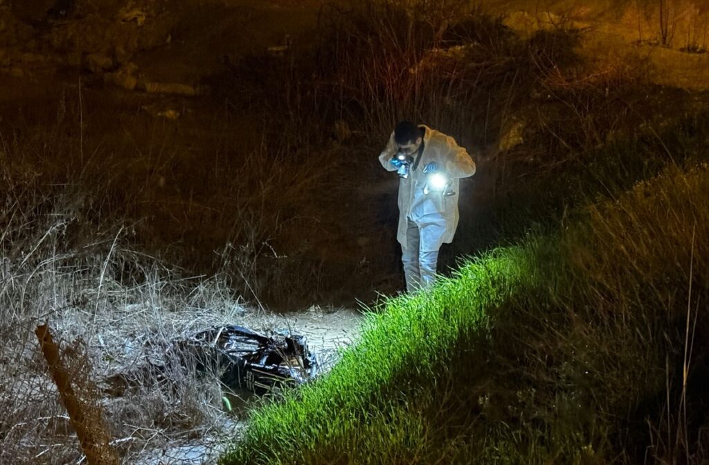 Adana’da belediye otobüsüyle çarpışan motosikletin sürücüsü öldü