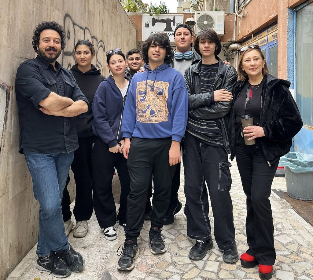 Adana’da lise öğrencilerinin çektiği kısa film birincilik ödülü aldı