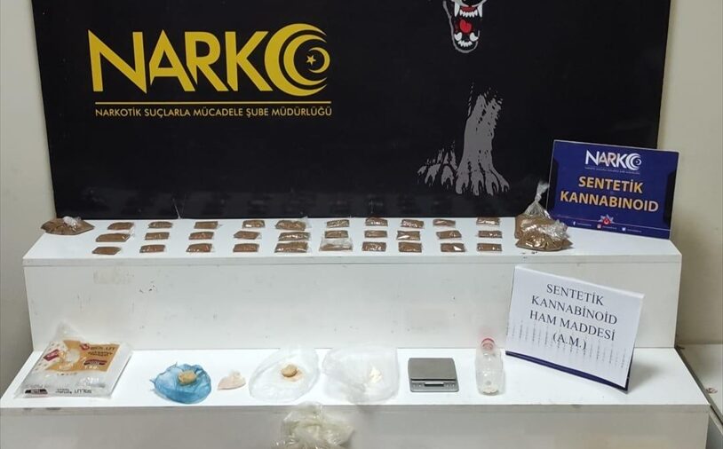 Adana’da uyuşturucu operasyonunda 14 şüpheli yakalandı