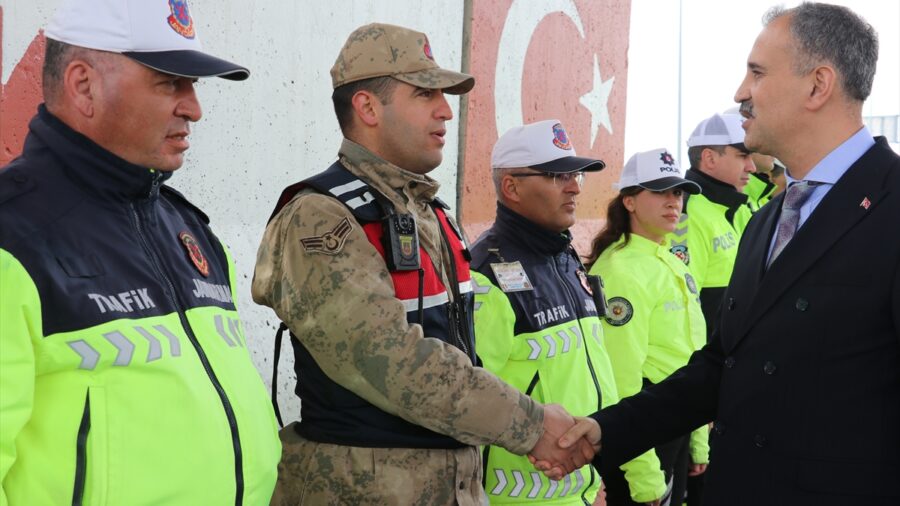 Ağrı’da Ramazan Bayramı’nda 4 bin 700’den fazla polis ve jandarma görev yapacak