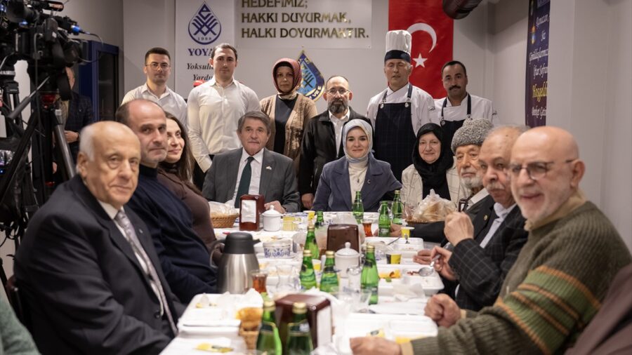 Aile ve Sosyal Hizmetler Bakanı Göktaş, Yoksullara Yardım ve Eğitim Vakfı iftarında konuştu: