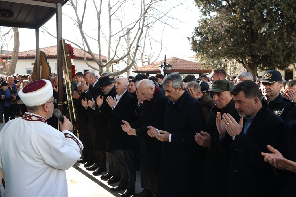AK Parti Edirne Milletvekili Aksal’ın babası son yolculuğuna uğurlandı