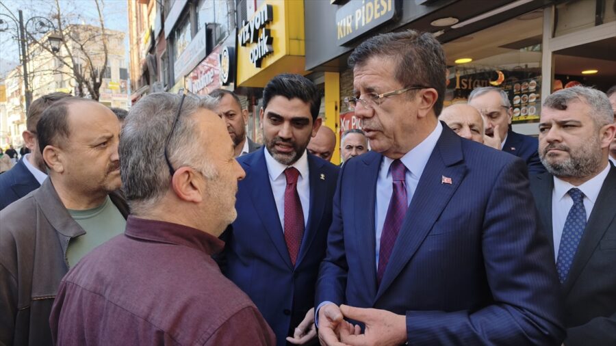 AK Parti Genel Başkan Yardımcısı Zeybekci Karabük’te konuştu: