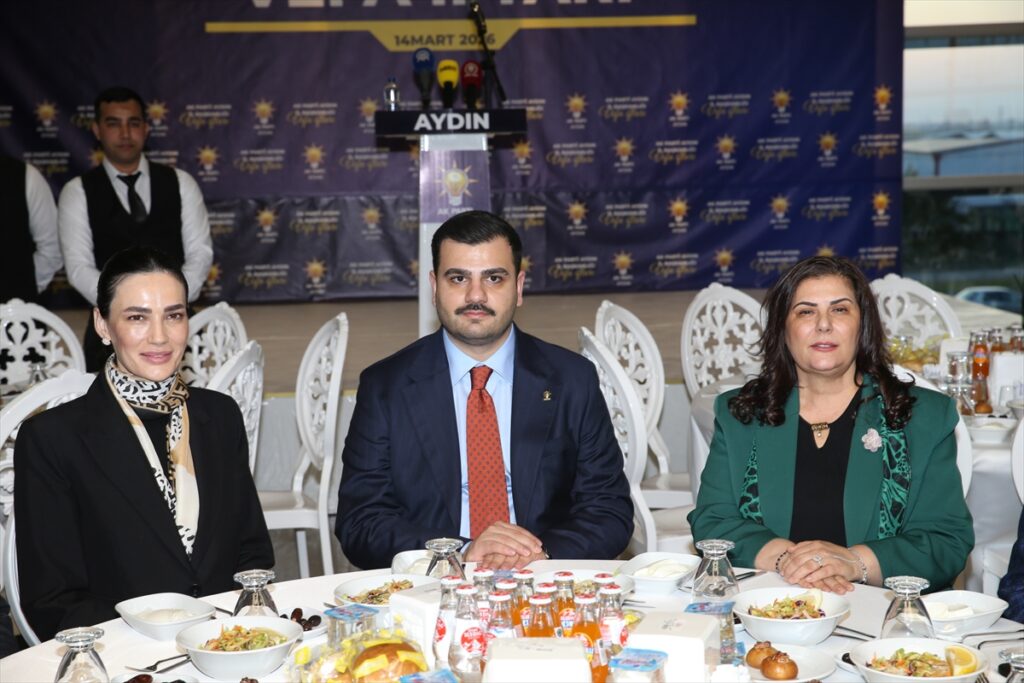 AK Parti Genel Sekreteri İnan, Aydın’da “vefa iftarı” programında konuştu: