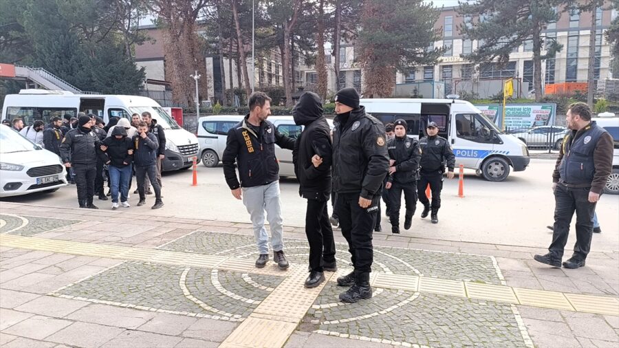 Amasya merkezli 10 ilde yasa dışı bahis operasyonunda 13 şüpheli tutuklandı