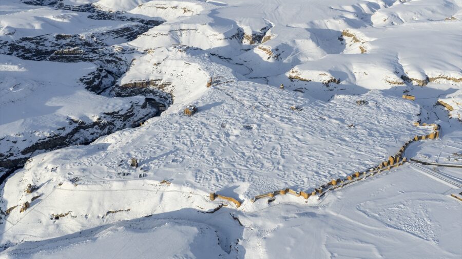 Anadolu’nun giriş kapısı Ani her yıl daha fazla ziyaretçi çekiyor