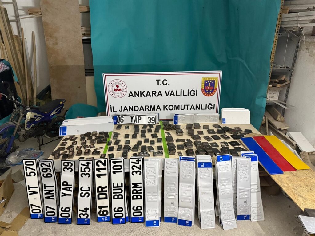 Ankara’da sahte plaka operasyonunda 2 şüpheli gözaltına alındı