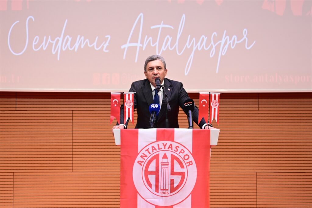 Antalyasporlular iftarda buluştu