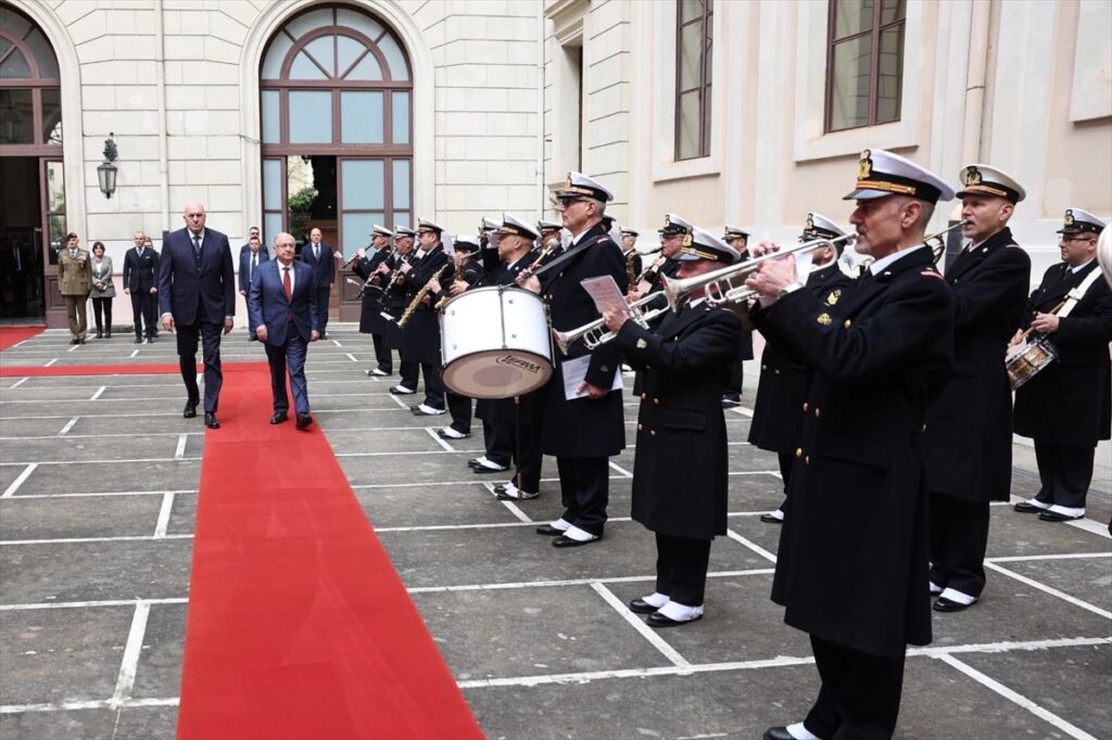 Bakan Güler, İtalya Savunma Bakanı Crosetto ile bir araya geldi