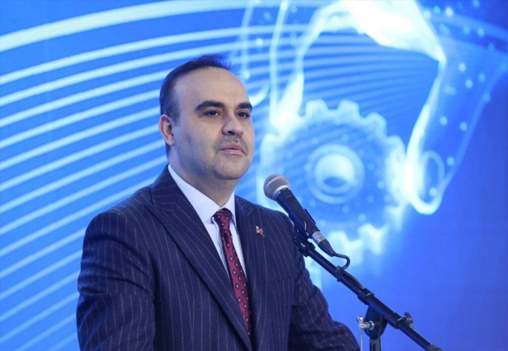 Bakan Kacır’dan “K2 Kamikaze İHA” paylaşımı: