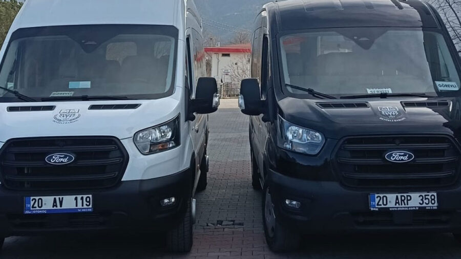 Denizli Barosu servis araçlarını yeniledi