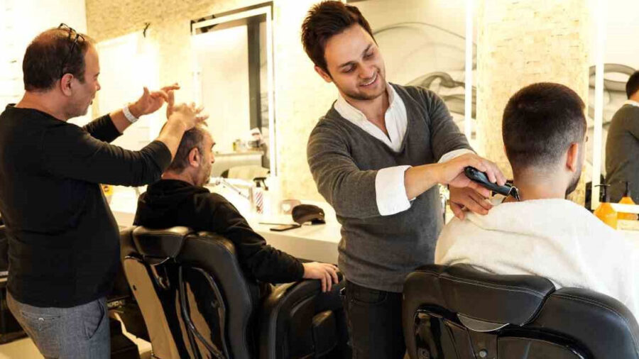 Buldan’da berber ve kuaför fiyatlarına zam geldi