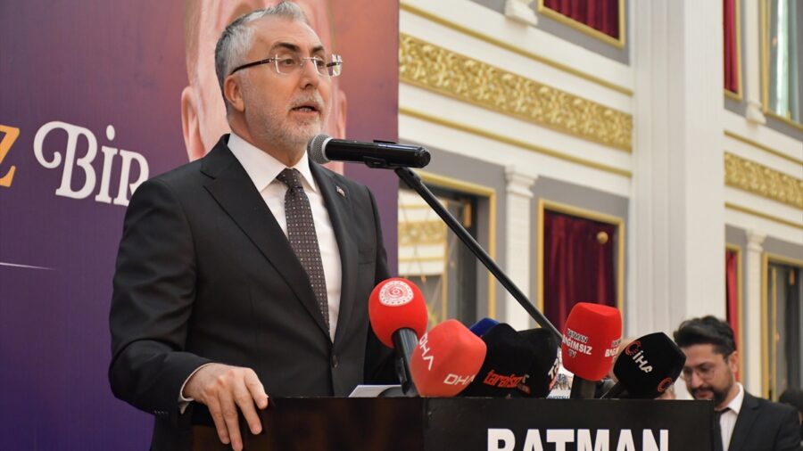 Çalışma ve Sosyal Güvenlik Bakanı Işıkhan, Batman’da iftar programında konuştu: