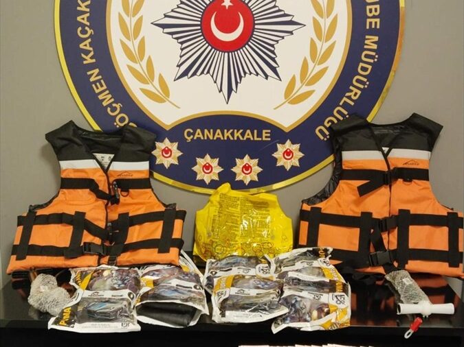 Çanakkale’de 11 düzensiz göçmen yakalandı