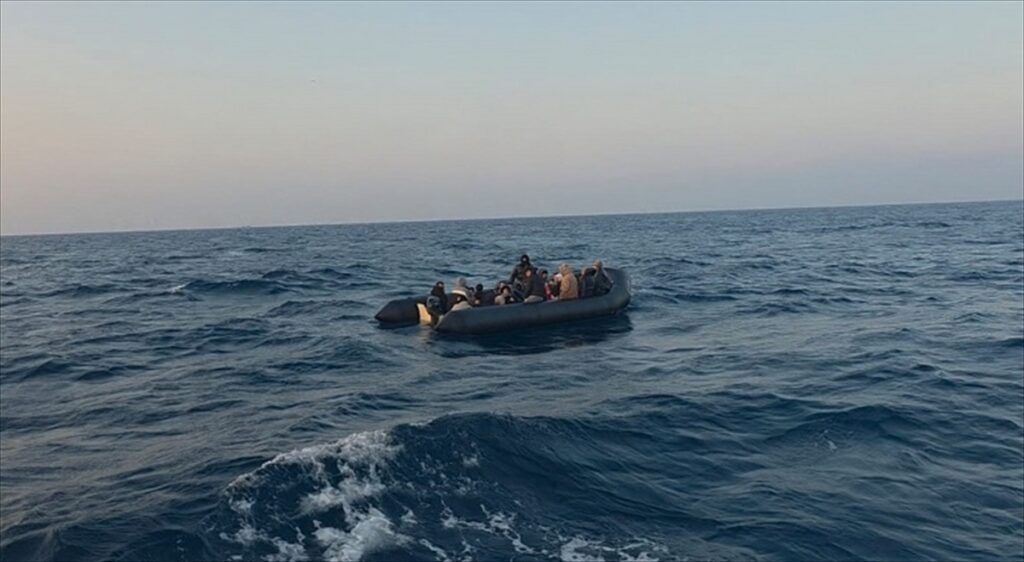 Çanakkale’de 39 düzensiz göçmen yakalandı