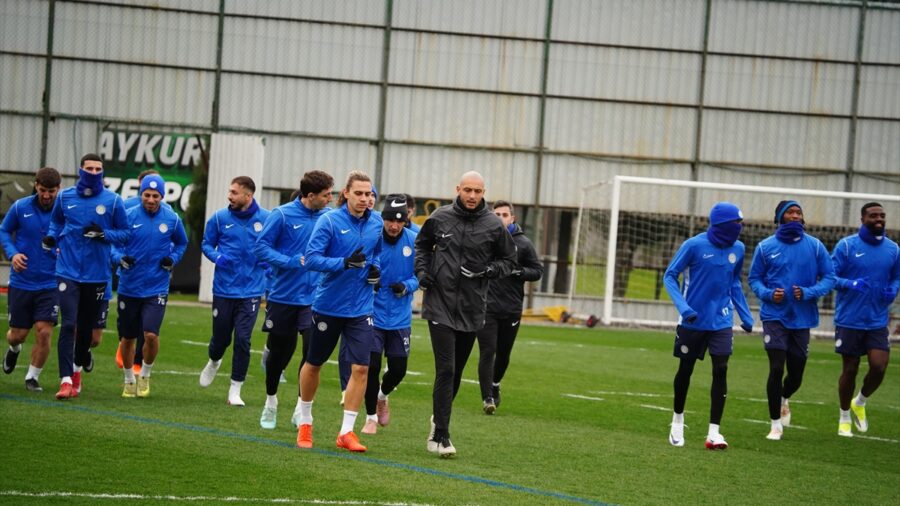 Çaykur Rizespor, Beşiktaş maçının hazırlıklarına başladı