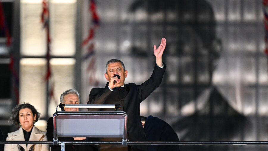 CHP Genel Başkan Özel, partisinin Saraçhane’deki mitinginde konuştu: