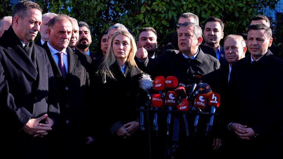 CHP Genel Başkanı Özel “İmamoğlu çıkar amaçlı suç örgütü” davasının ardından konuştu: