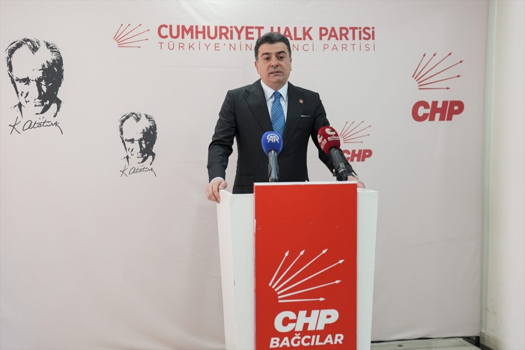CHP Sözcüsü Zeynel Emre İstanbul’da basın toplantısı düzenledi: