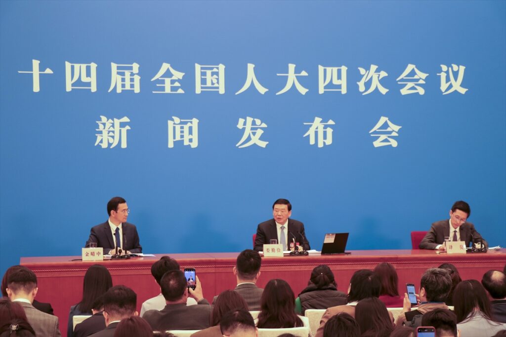 Çin: Hiçbir ülkenin dünyaya yalnız kendi istediğini dayatmaya hakkı yok