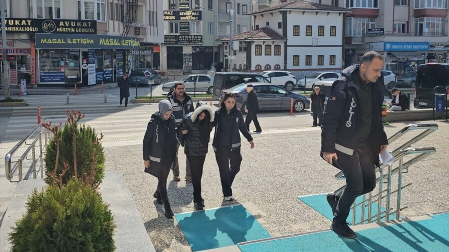 Çorum’da 92 yıl 1 ay 27 gün hapis cezası bulunan firari hükümlü yakalandı