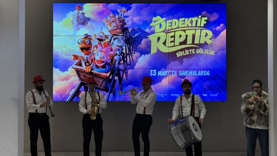 “Dedektif Reptır: Birlikte Gülelim” filminin galası yapıldı