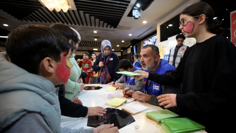 Deniz Feneri Derneği Akdeniz Temsilciliği Antalya’da iftar programı düzenledi