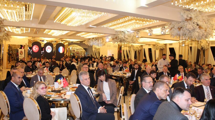 Dobruca Türk İşadamları Derneği Romanya’da iftar programı düzenledi
